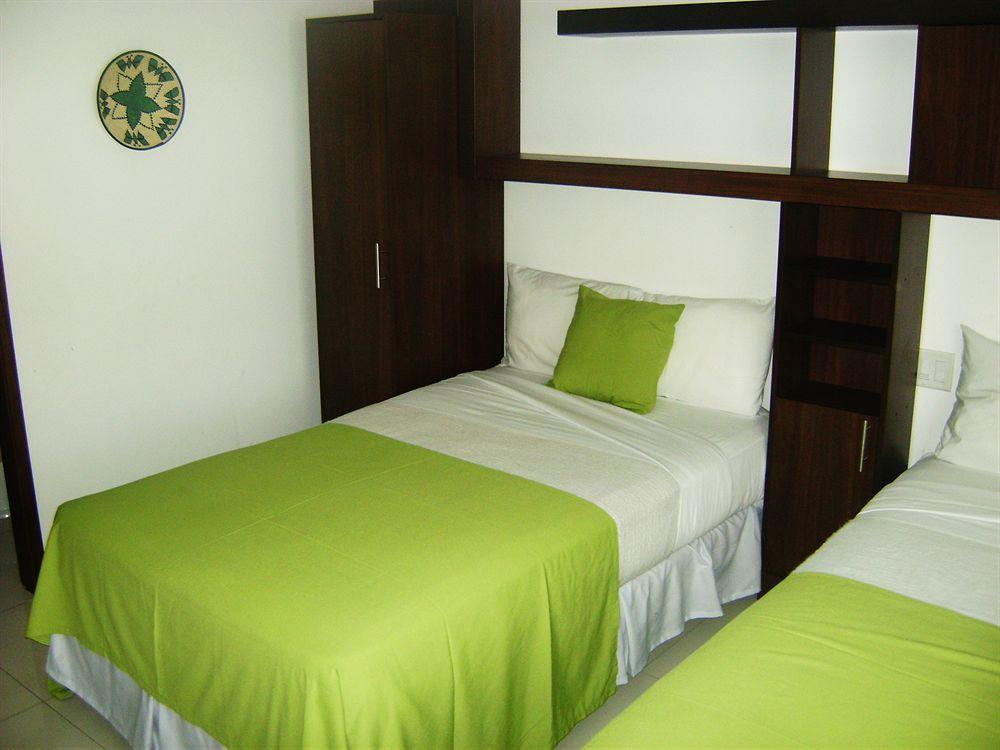 Az Hotel And Suites Panama City Ngoại thất bức ảnh