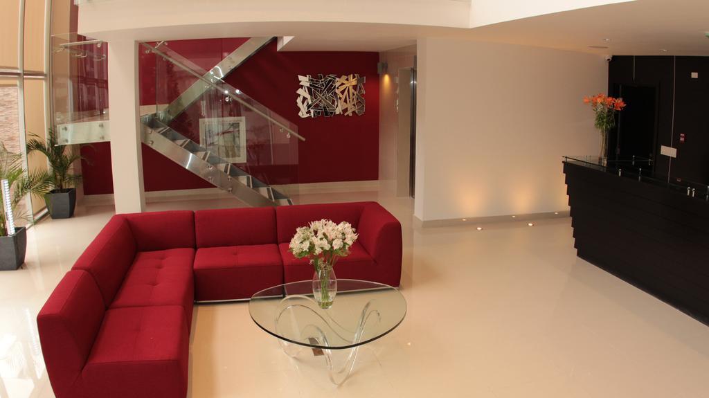 Az Hotel And Suites Panama City Ngoại thất bức ảnh
