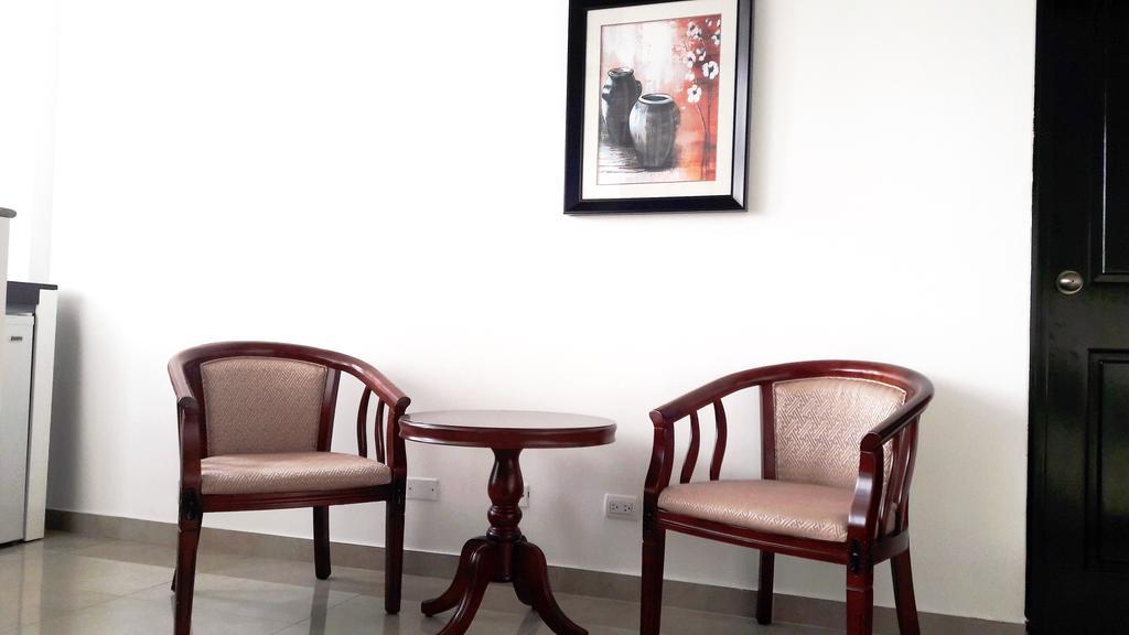 Az Hotel And Suites Panama City Ngoại thất bức ảnh