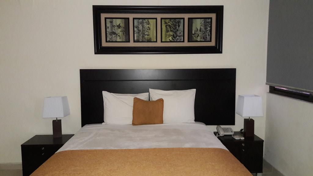 Az Hotel And Suites Panama City Ngoại thất bức ảnh