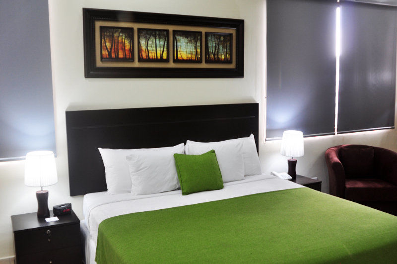 Az Hotel And Suites Panama City Ngoại thất bức ảnh