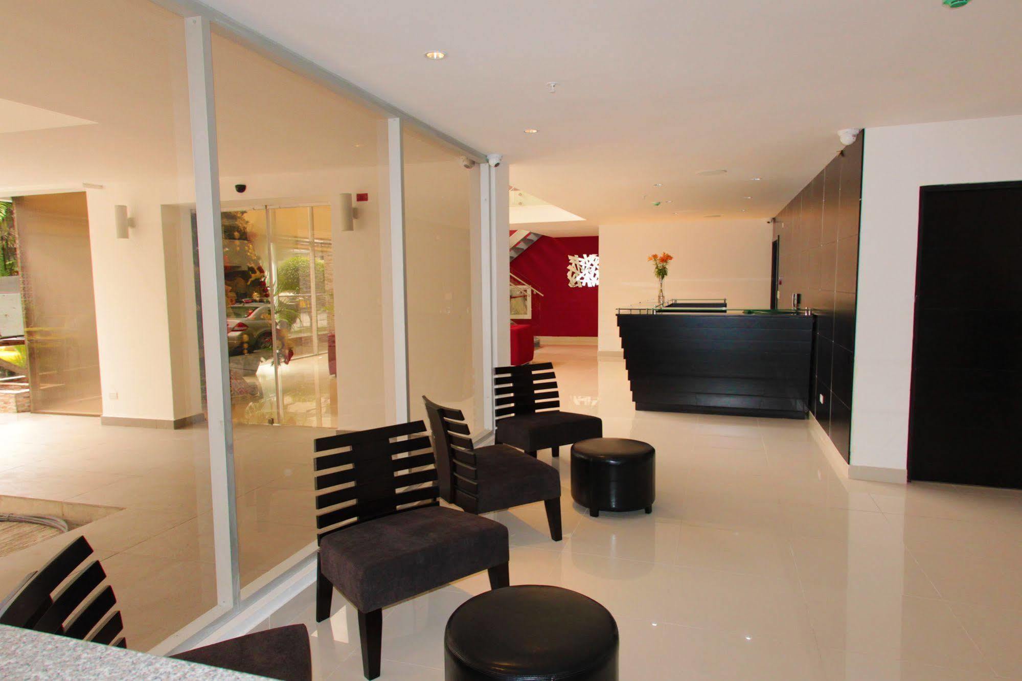 Az Hotel And Suites Panama City Ngoại thất bức ảnh